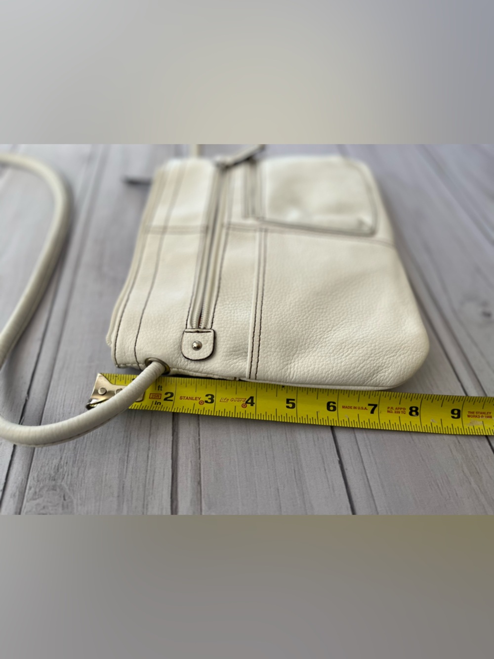 Tignanello pebbled leather crossbody shoulder off white leather purse. - Picture 14 of 16